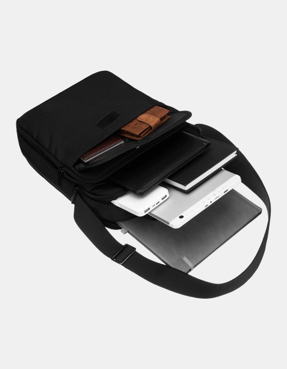 Večja moška crossbody torba Peterson Kelmar črna